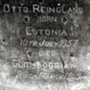 Otto Reinglas headstone in Goomboorian, Australia. He died in 1915.